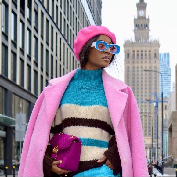 Retro Sunglasses - Picture 3 of 9